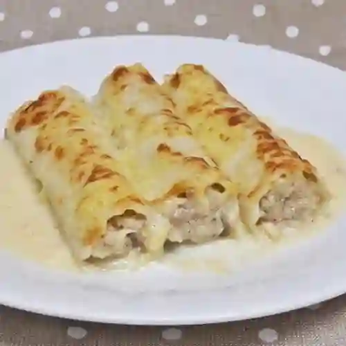 Canelones de Pollo y Champiñones