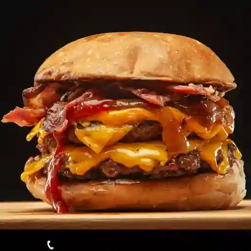 Triple Bestia