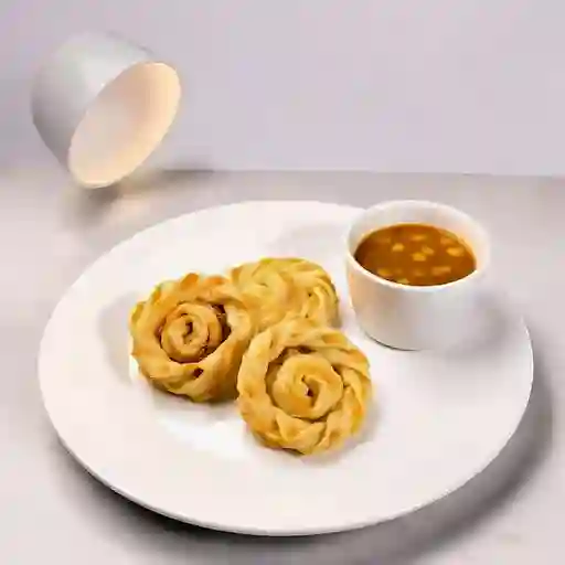 Cornetti de Cerdo y Queso Cheddar