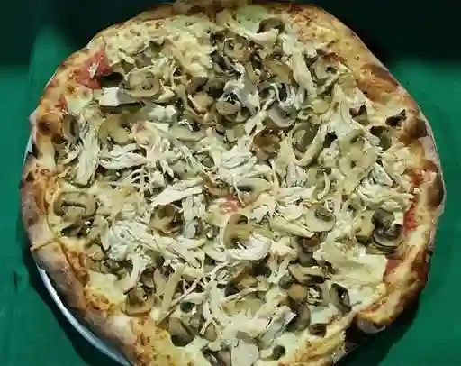 Piza de Pollo y Champiñones