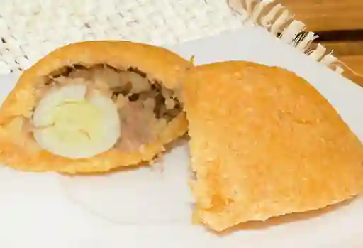 Empanada Especial de Carne.