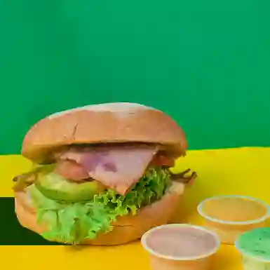 Sandwich Mediano de Cordero