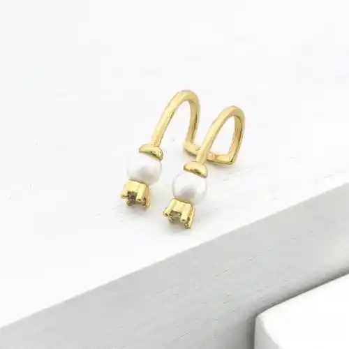 Dyscola Arete Ear Cuff Medialuna