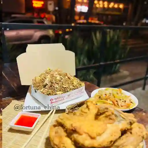 Combo familiar pollo + chop suey grande