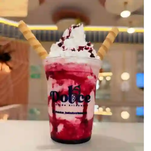 Malteada Especial de Yogurt Amarenas 12 Oz