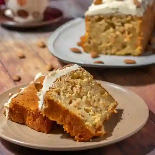 Porción Torta de Zanahoria