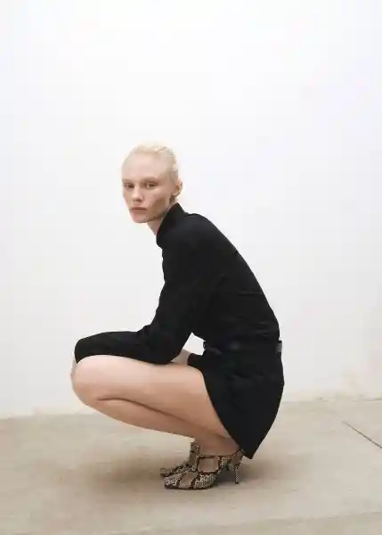 Short Ambar Negro Talla 38 Mujer Mango