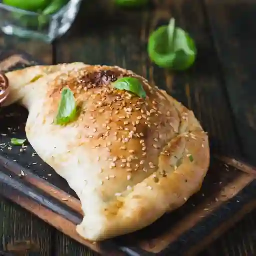 Panzerotti de Pollo y Tocineta