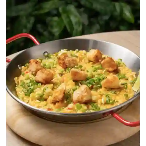 Cremoso Camarones con Crispeta de Pez