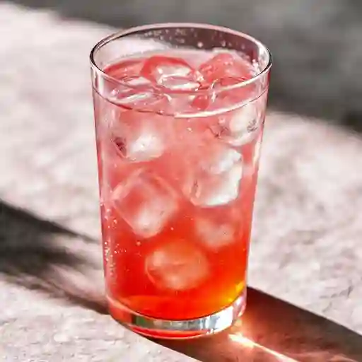 Juego Natural En Agua