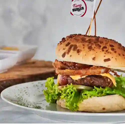 American Burger + Papas a la Francesa