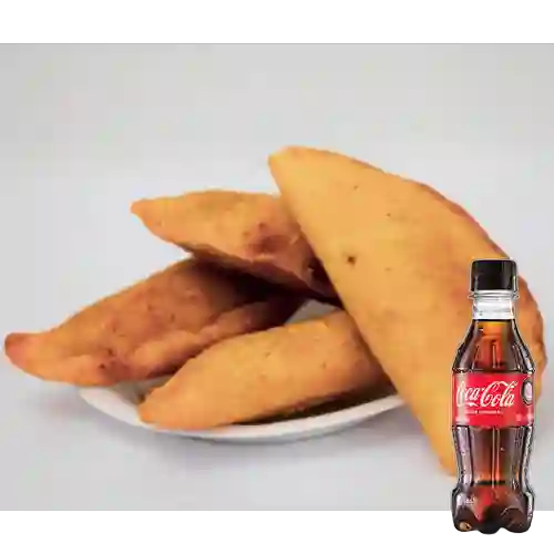 Combo Empanada Paisa + Coca Cola Original 250ML