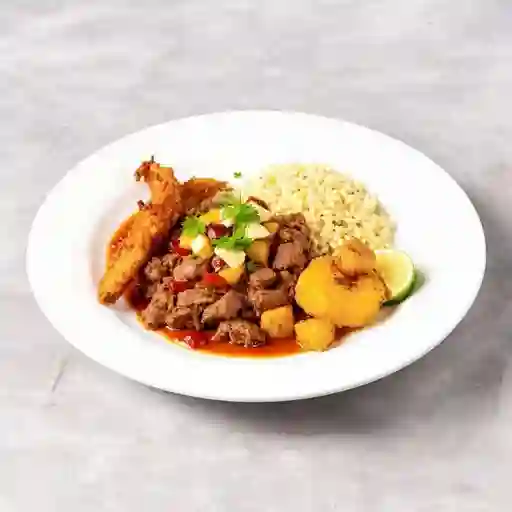 Carne Oreada, Chorizo, Chicharron Y Rellena