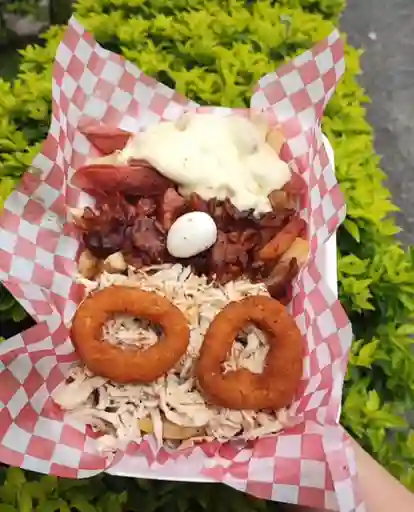 Pollo Mix Salchipapas