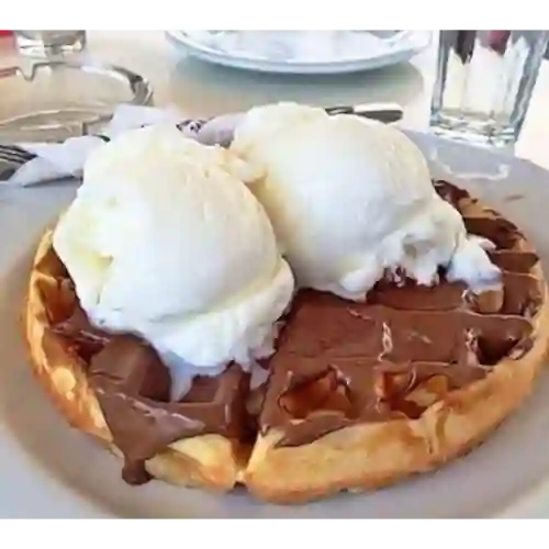 Waffle de Nutella con Helado