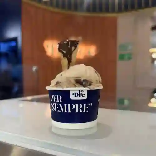 Helado Sencillo con Mini Cono de Autor