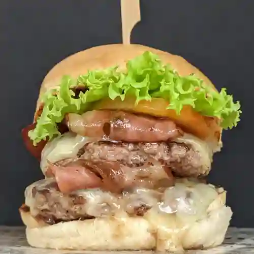Hamburguesa Doble + Papas a la Francesa