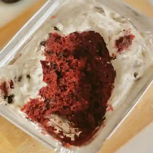 Red Velvet & Frosting