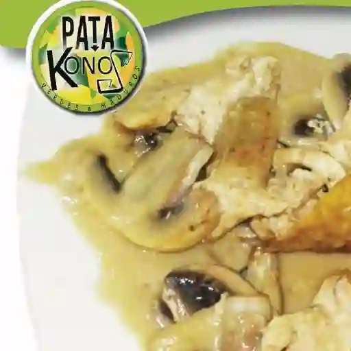 Patacón Pollo con Champiñones
