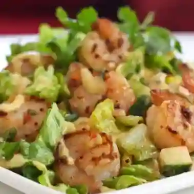 Ensalada Cesar con Camarón