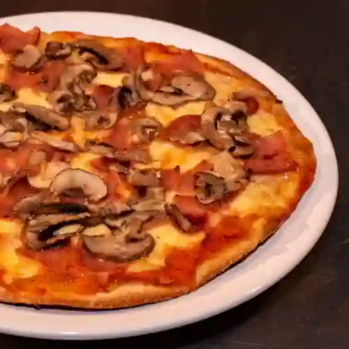 Pizza Jamón Champiñón