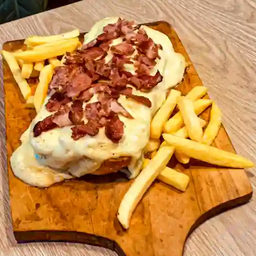 Perra + Papas