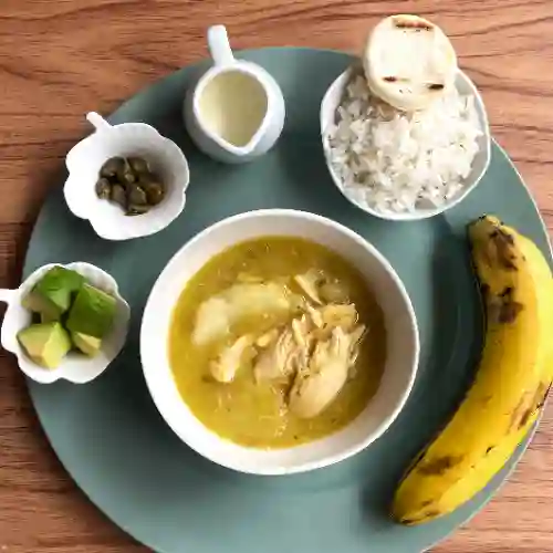 Combo 2 Ajiacos + 2 Bebidas