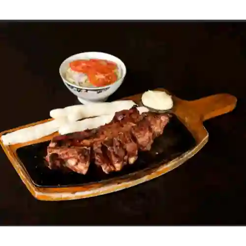 Costilla Bbq con Bollo
