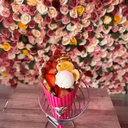 Waffle Nutella Y Fruta Con Helado
