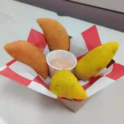 Empanadas Cocteleras