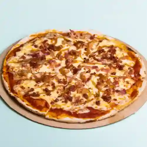 Pizza Tocineta y Cebolla Caramelizada Md