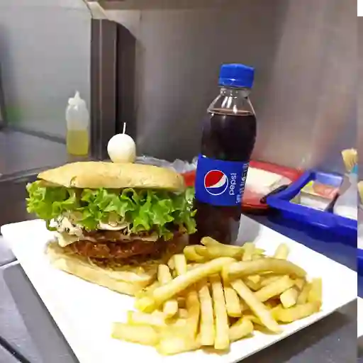 Combo hamburguesa doble apanada de pollo