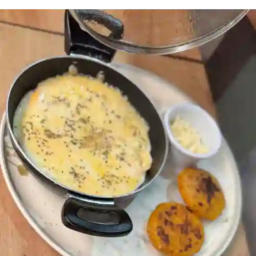 Huevos 4 Quesos