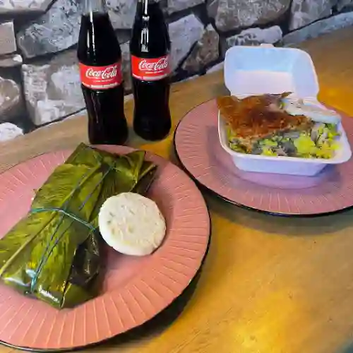 Combo Tamal con Porción de Lechona