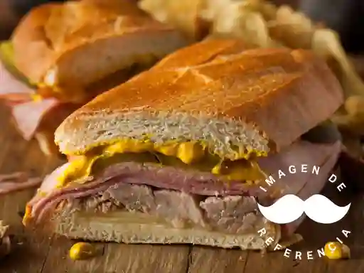Sándwich de Cerdo Bbq
