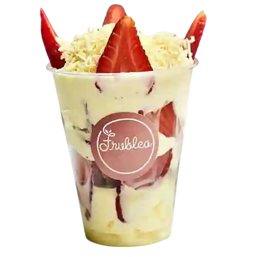 Fresas con Crema y Queso