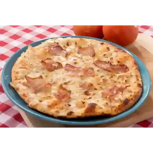 Pizza de Pollo con Tocineta