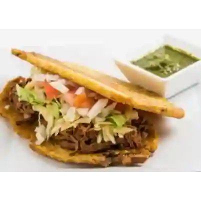 Patacón con Carne