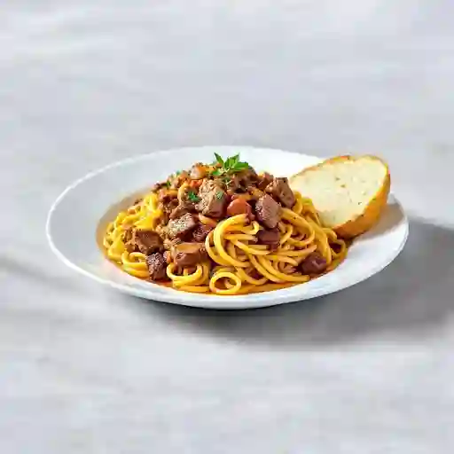 Pasta Con Carne Criolla