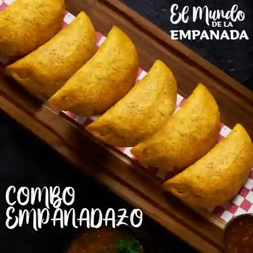 Empanadazo Colombiano