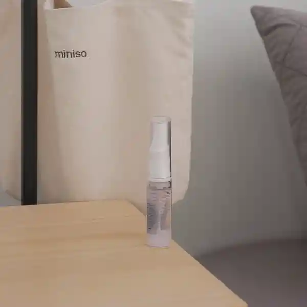 Botella de Viaje Airless Eye Cream 10 mL Miniso