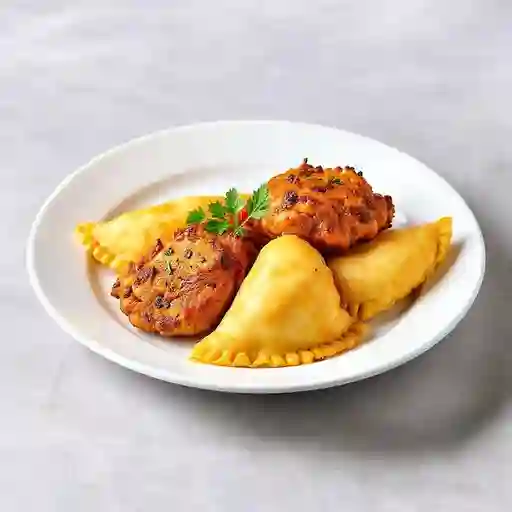 Empanadas de Pollo Tipo Coctel