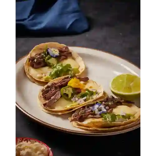 Tacos Arrachera Angus