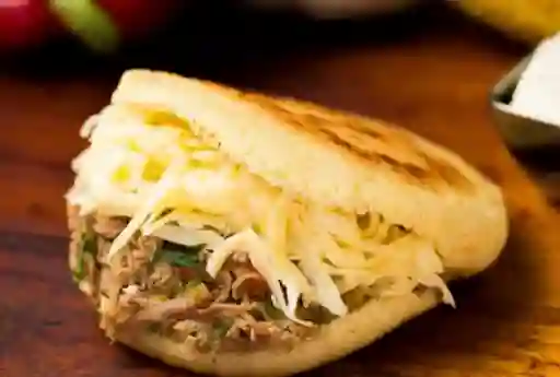 Arepa Rellena Res