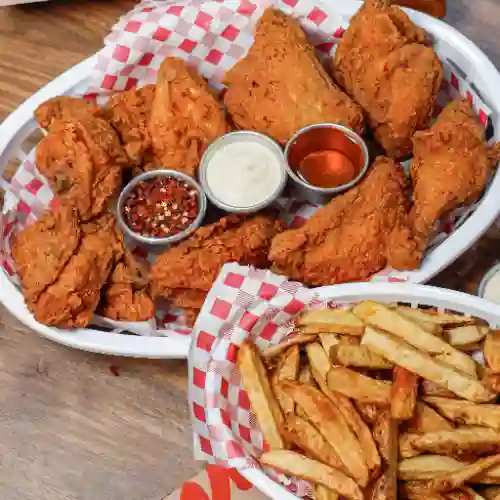 1 Pollo Broaster + Papa Francesa Casera