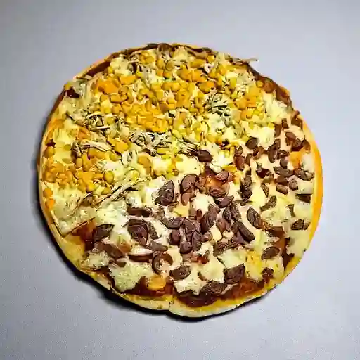 Pizza Pollo Maíz Small