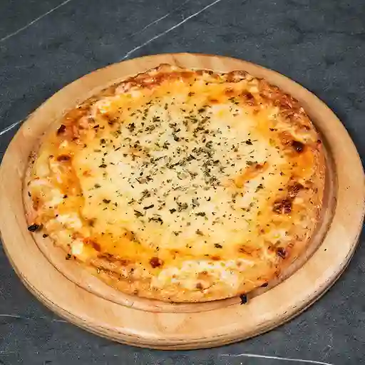 Pizza Cuatro Quesos