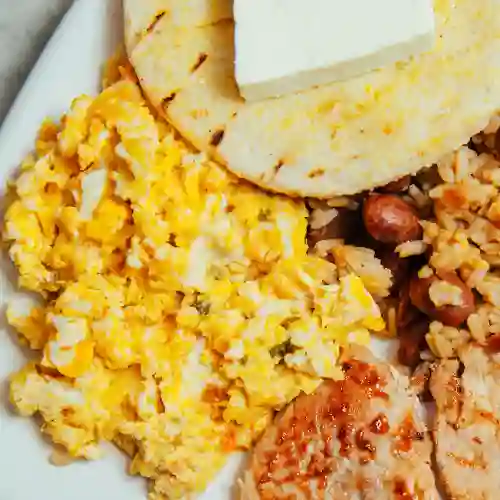 Desayuno Casero con Carne