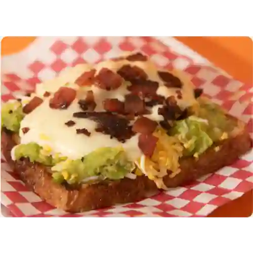 Tostada de Aguacate y Huevo