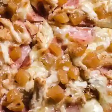 Pizza Pollo Hawaiana